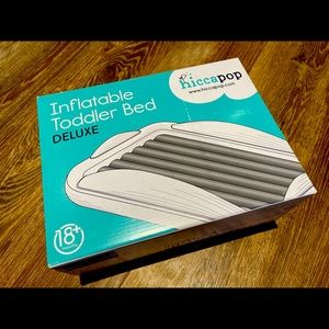 Hiccapop Inflatable Toddler Travel Bed